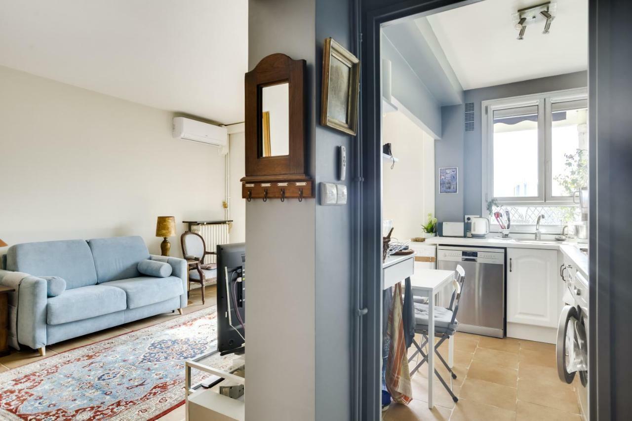 Charming Apartment With Terrace By Weekome Paris Exterior foto